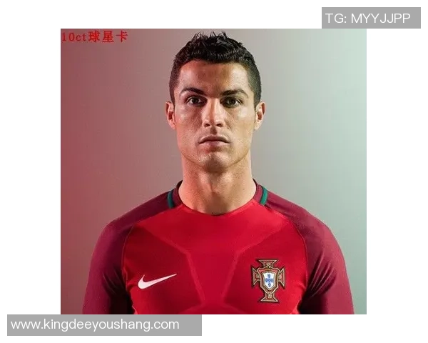 送足球球星卡的主播是谁引发粉丝热议背后隐藏的秘密揭秘